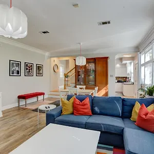 Hip And Spacious Midtown Near Beale Street Holiday home